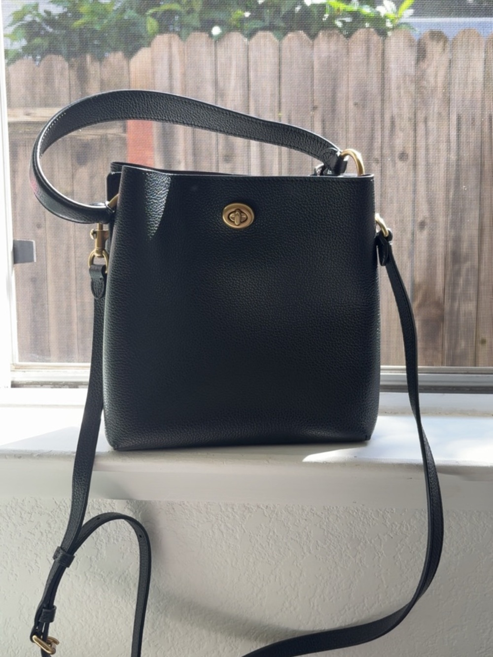 Coach Black Cross
Body Leather Charlie Bucket Bag
Purse - Picture 4 of 6